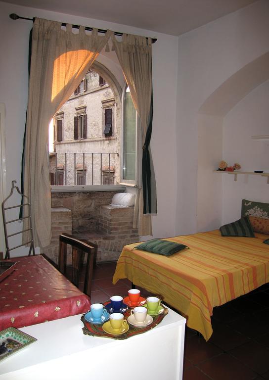 Aparthotel Residenza Turrena à Pérouse Chambre photo